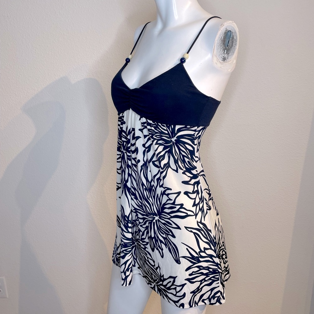 Forever 21 summer dress w built in bra